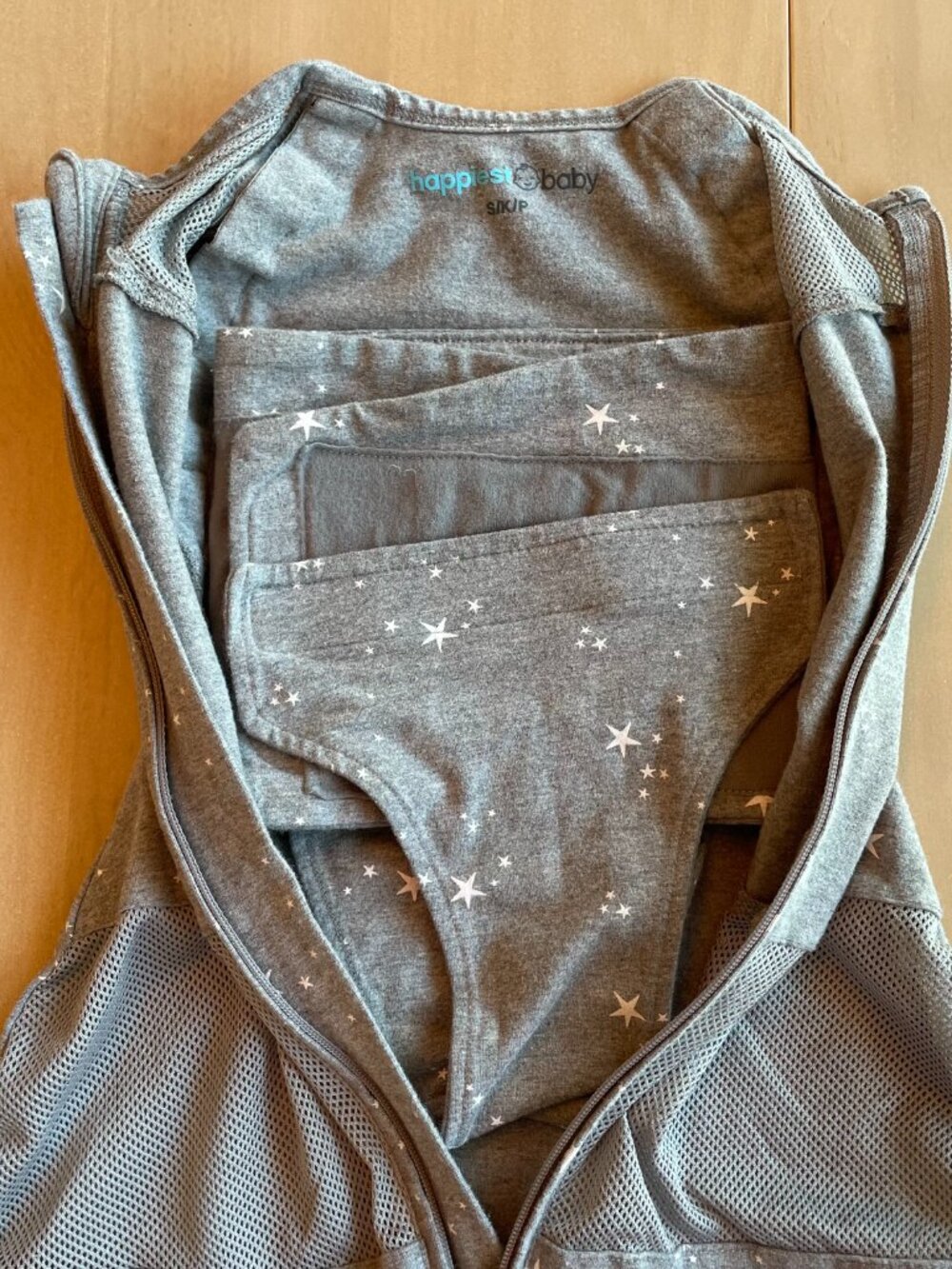 Entire Closet $5! Happiest Baby Organic Cotton Sleepea 5-Second Baby Swaddle - Picture 6 of 8